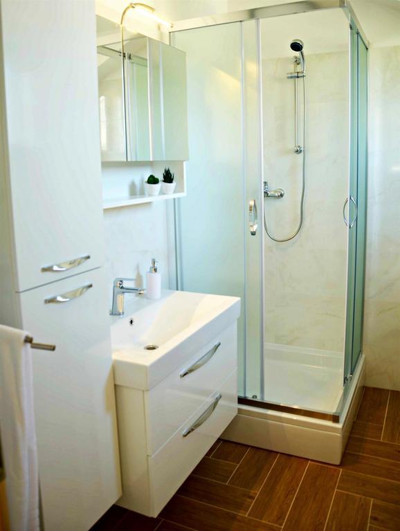 Apartment Luna Postira Luaran gambar